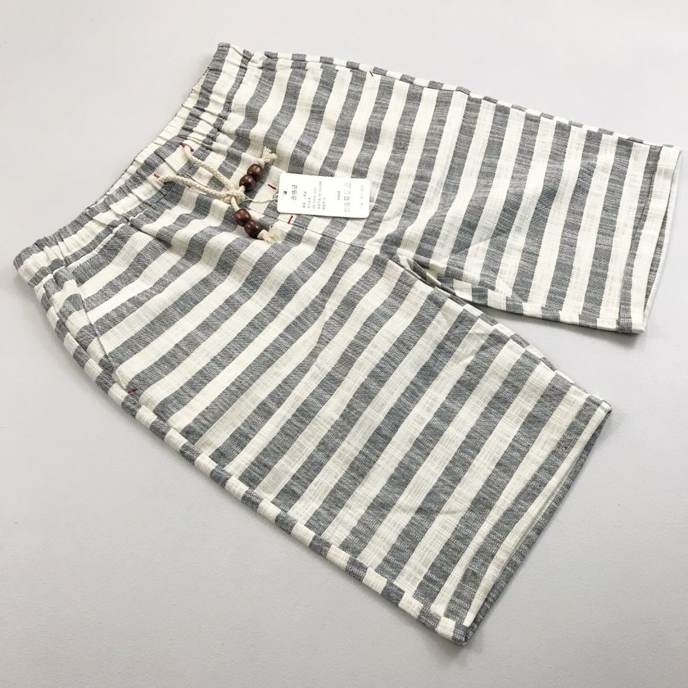 FASHION Brand Striped Bermuda Shorts M/L NWT Textured Cotton Pockets - Picture 2 of 8